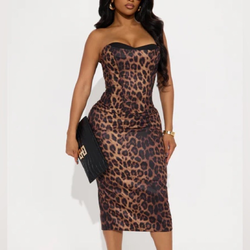 Fashion Nova Leopard Midi Dress